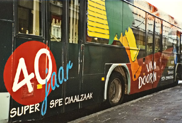 40 jaar winkel busreclame