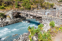 Wildbach fotobehang 470-306 Bossen AS Creation