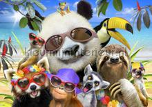 Panda and her exotic friends photomural animals Kleurmijninterieur