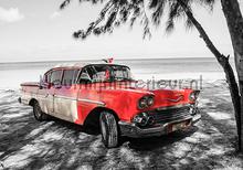 Red oldtimer on the beach fotobehang Kleurmijninterieur kinderkamer jongens 