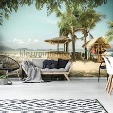 Beach bar in bright colors papier murales Landscape Kleurmijninterieur