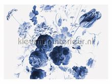 Royal Blue Flowers 1 fotobehang Kek Amsterdam Golden Age Flowers WP-223